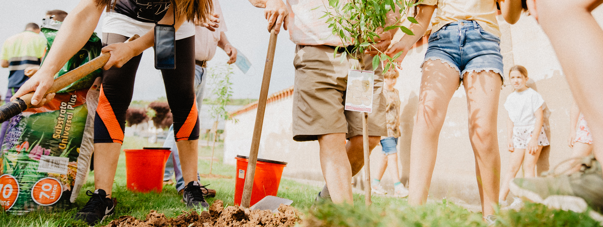 S.VISITA.Visitas y talleres.HOME.8-1927x726px